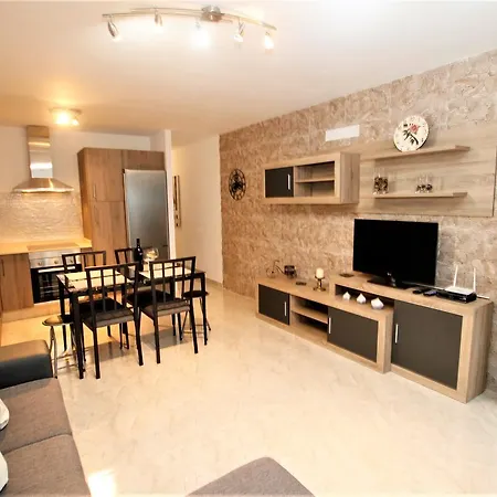 아파트 Apartamento Yale 티아즈